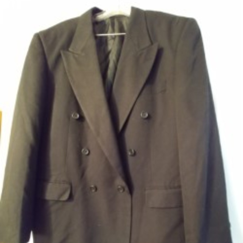 Raffinati Classic Men's Suit size 36R